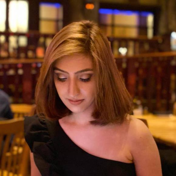 Meet your Posher, Divya - Picture 1 of 1